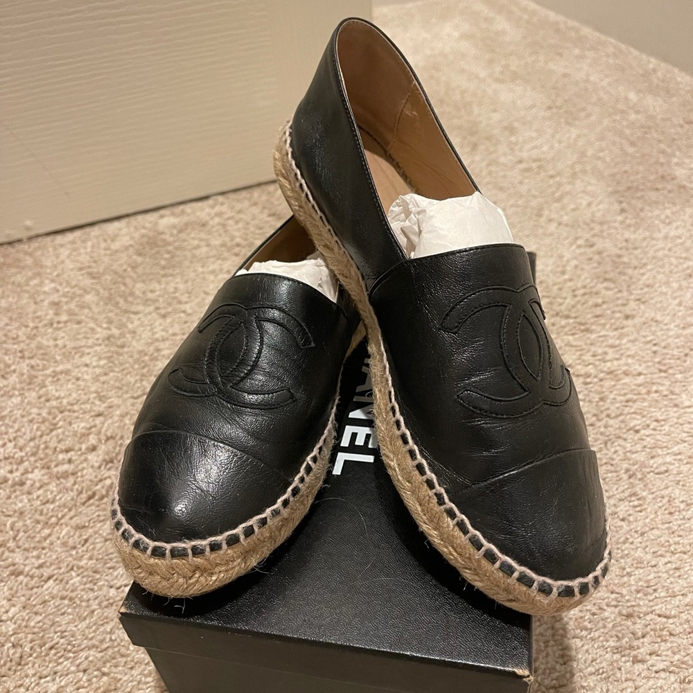 CHANEL espadrilles size 40